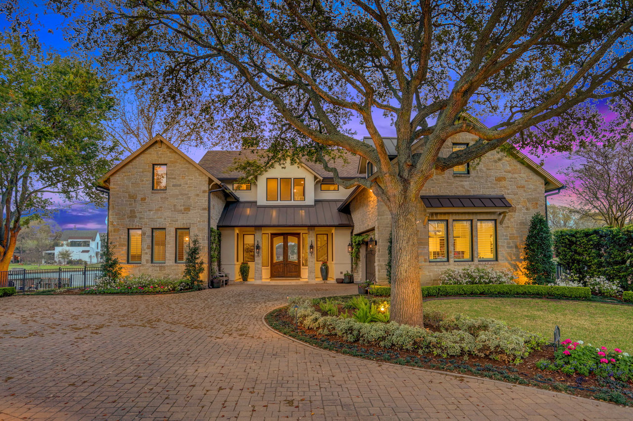715 Salerno Street, Venetian Estates