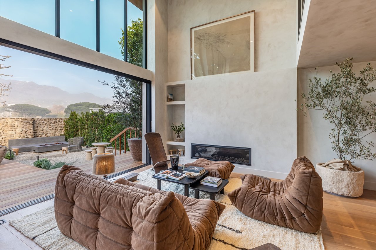 23505 Malibu Colony Rd