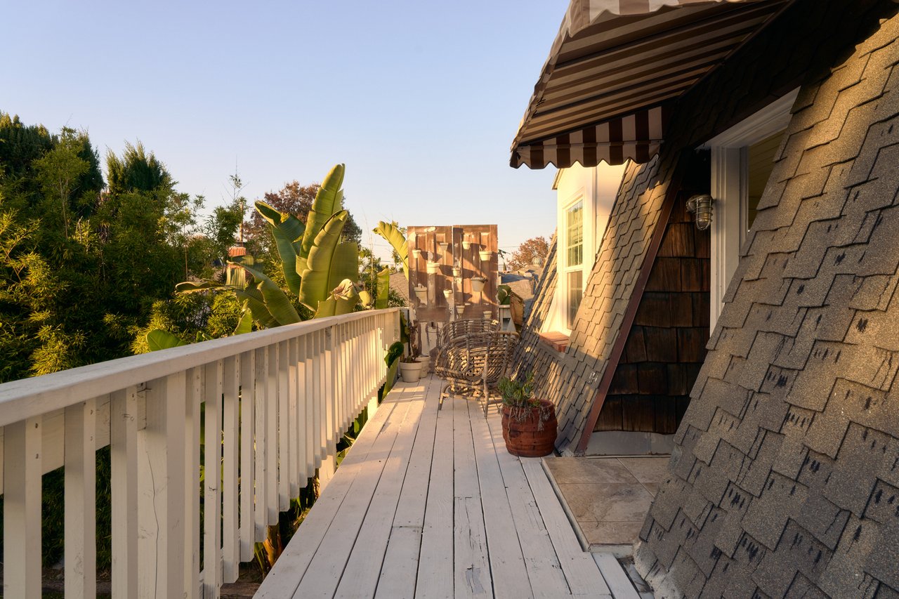 The Perry Farmhouse in Van Nuys, A Rare Rustic Compound