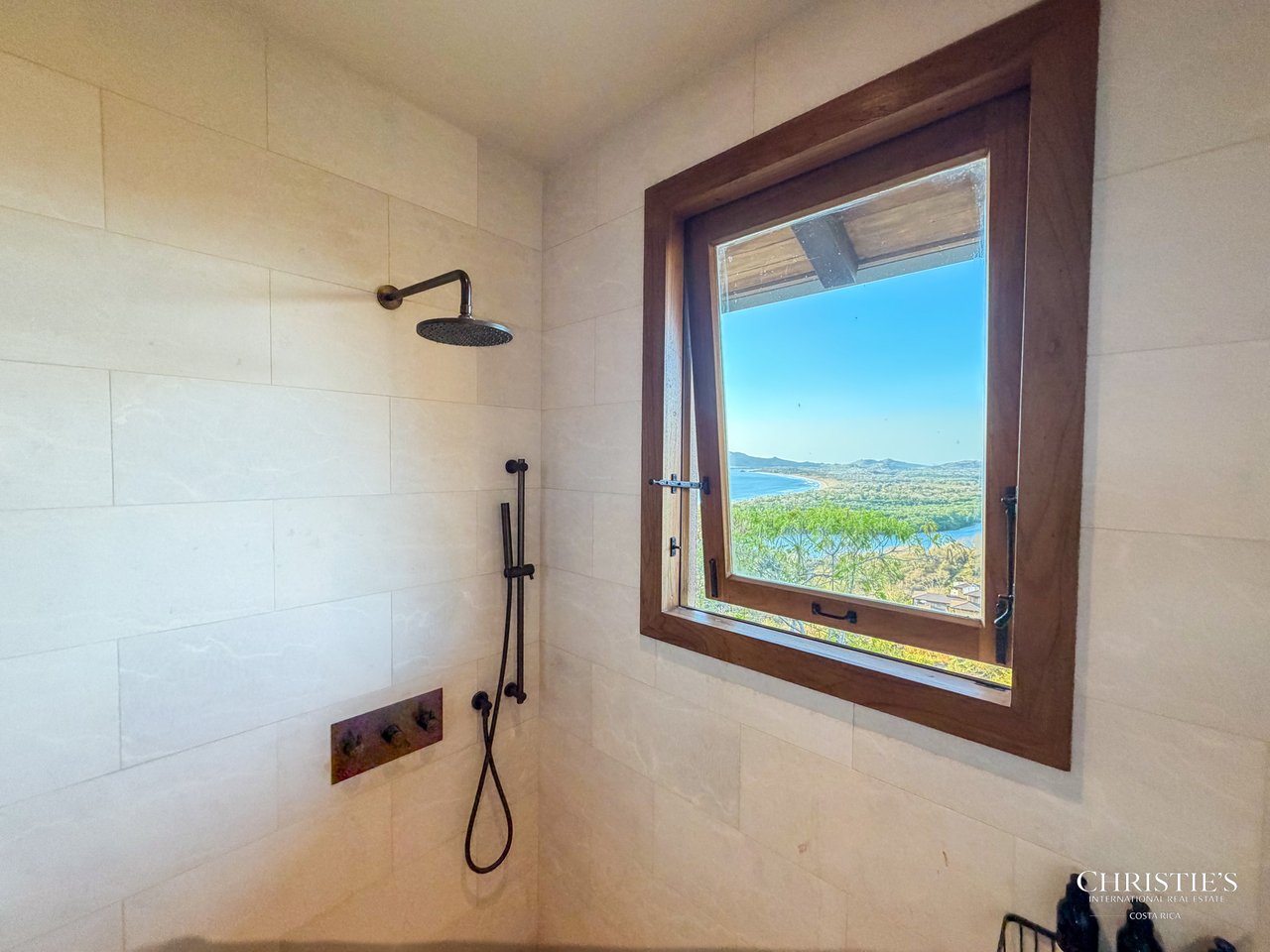 Casa Tres Doces - El Tesoro Development