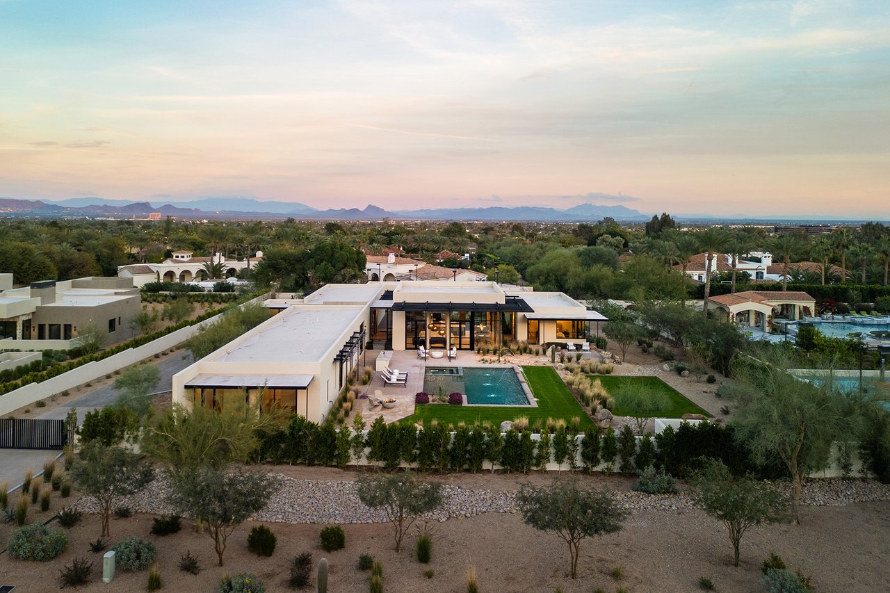 5287 N INVERGORDON Road