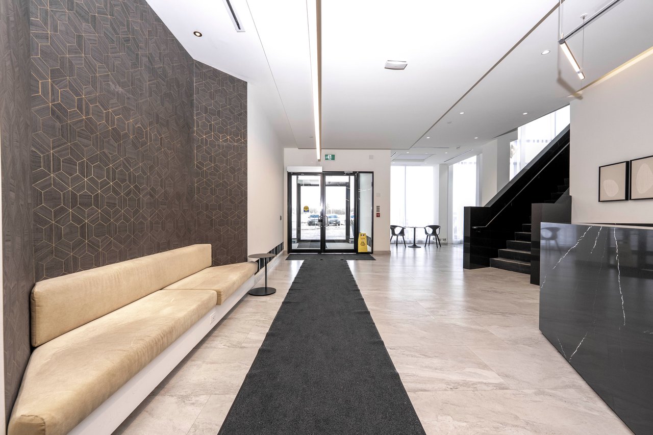 2 David Eyer Road, 525