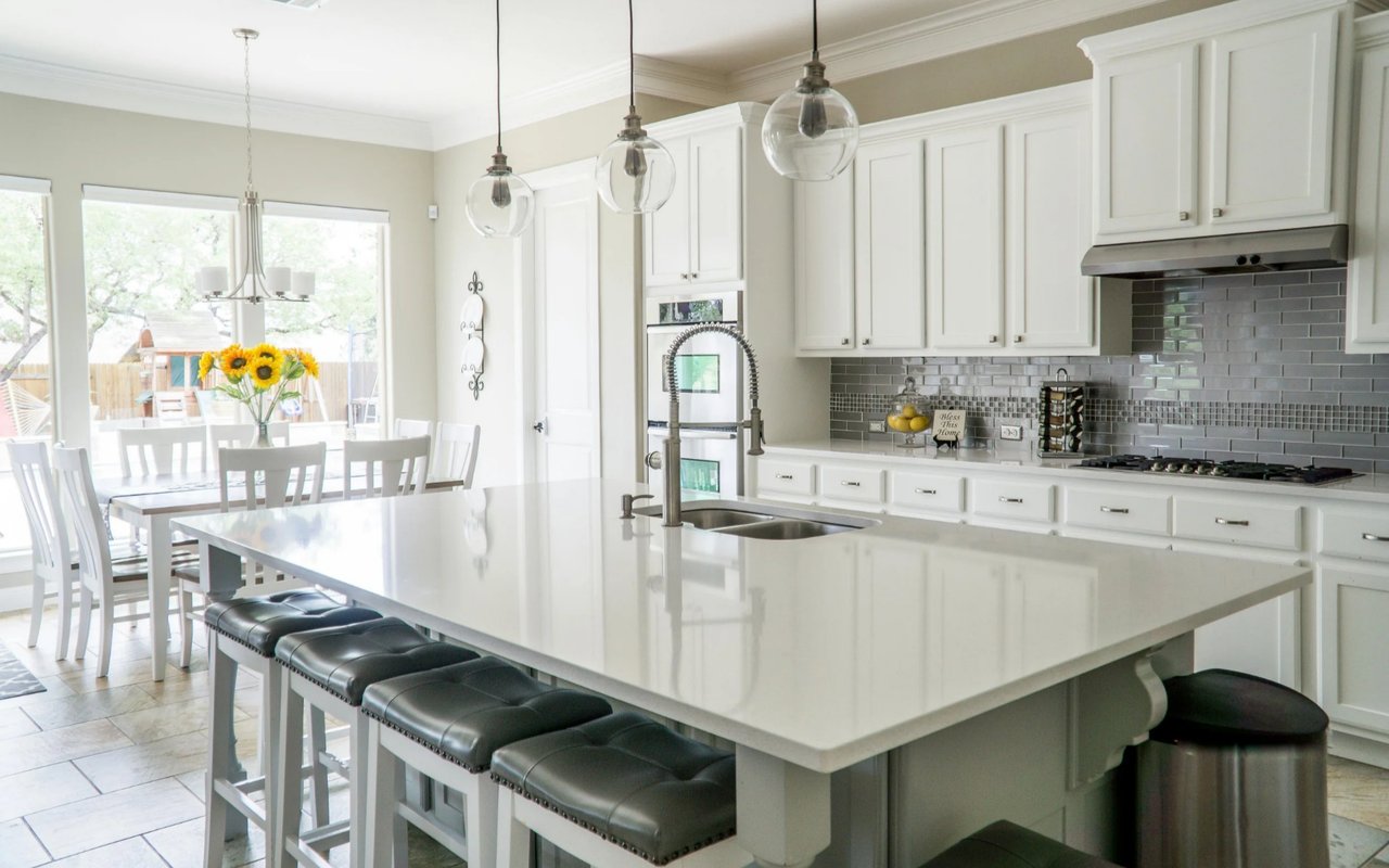 Don't Fall for These Flipped Home Red Flags!
