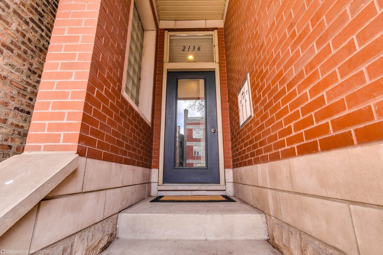 Just Listed | 2136 West Crystal Street #1 | Open House 7/14 Saturday 11am-1pm