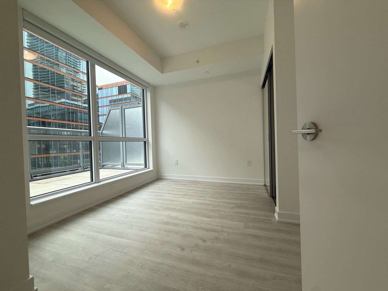 15 Richardson Street S 618