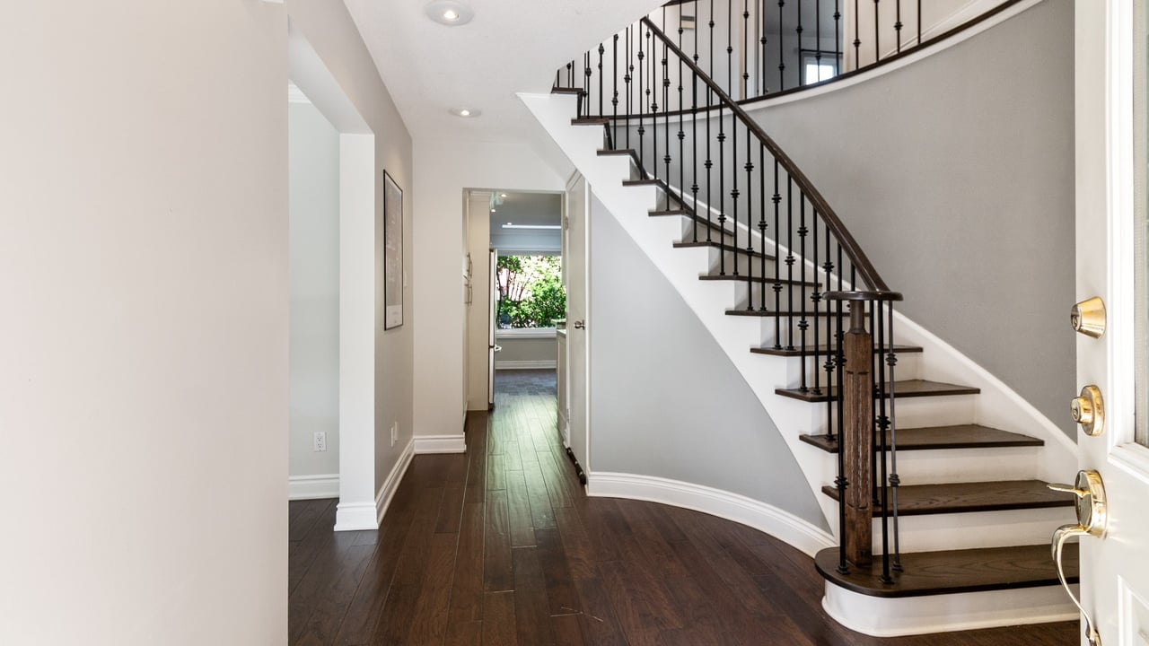 149 Roseborough Crescent