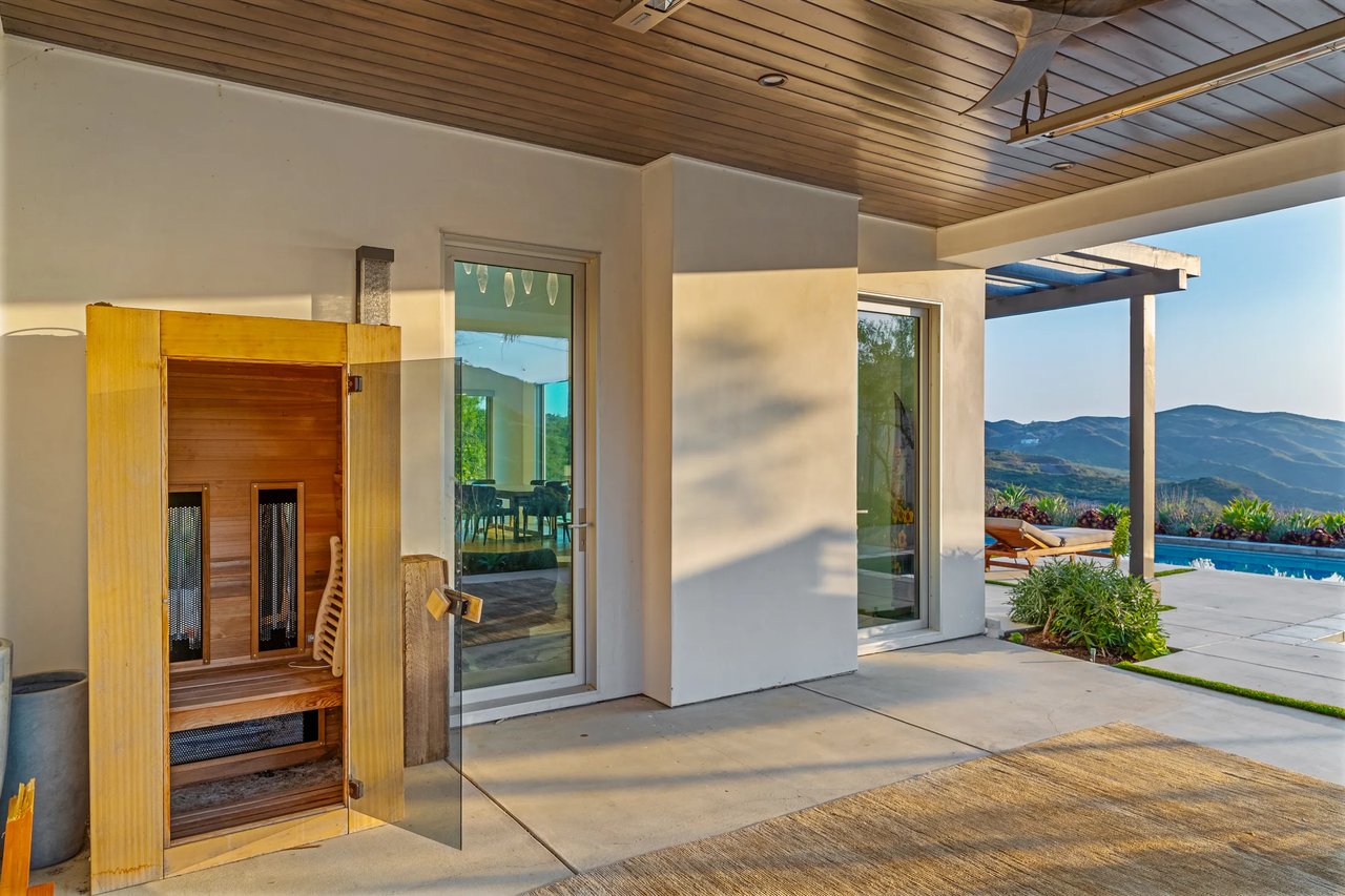 Casa Celeste by Oraklus