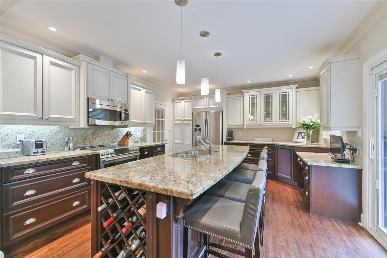 45 Bromley Crescent, Toronto