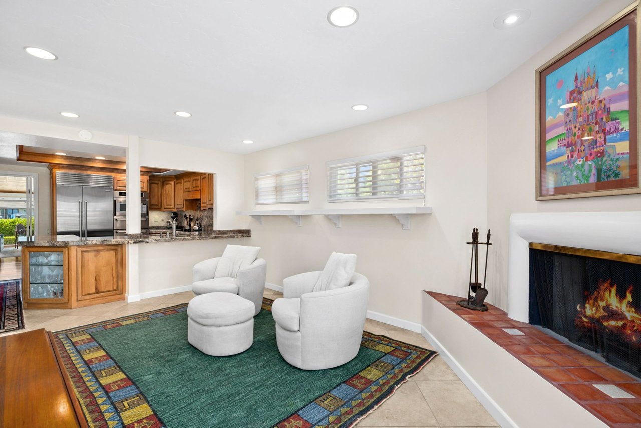 15 Skysail Drive