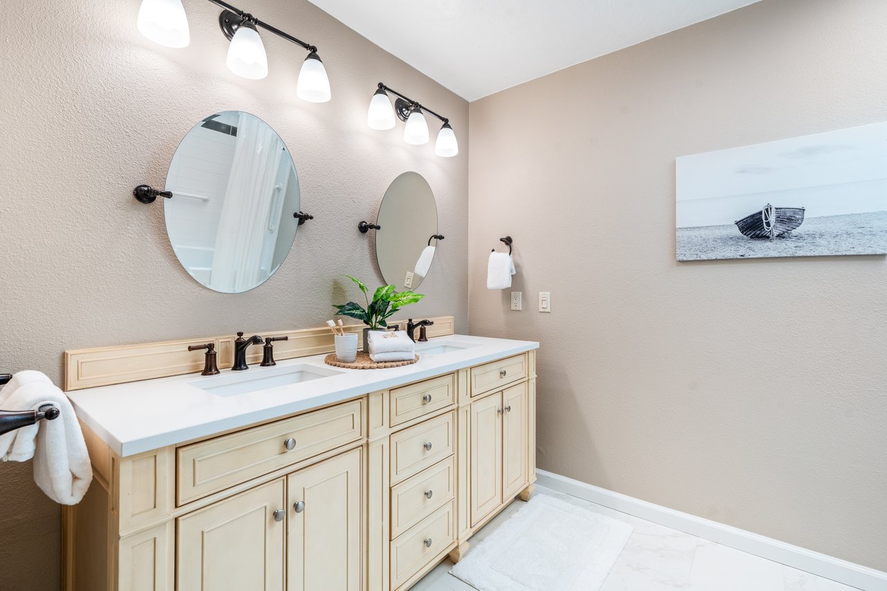 28385 Borgona, Mission Viejo 92692	