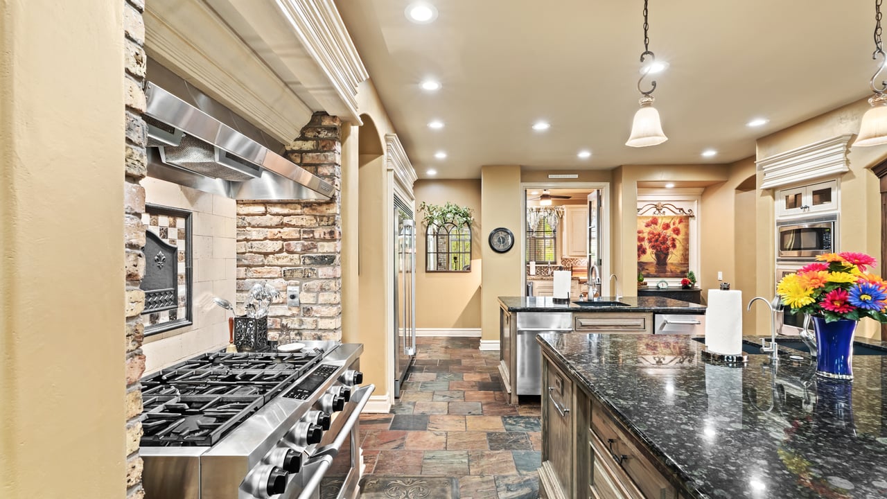 Listing of the Week - Gated Saratoga Farms in Edmond, Oklahoma - Wyatt Poindexter - The Agency Oklahoma 