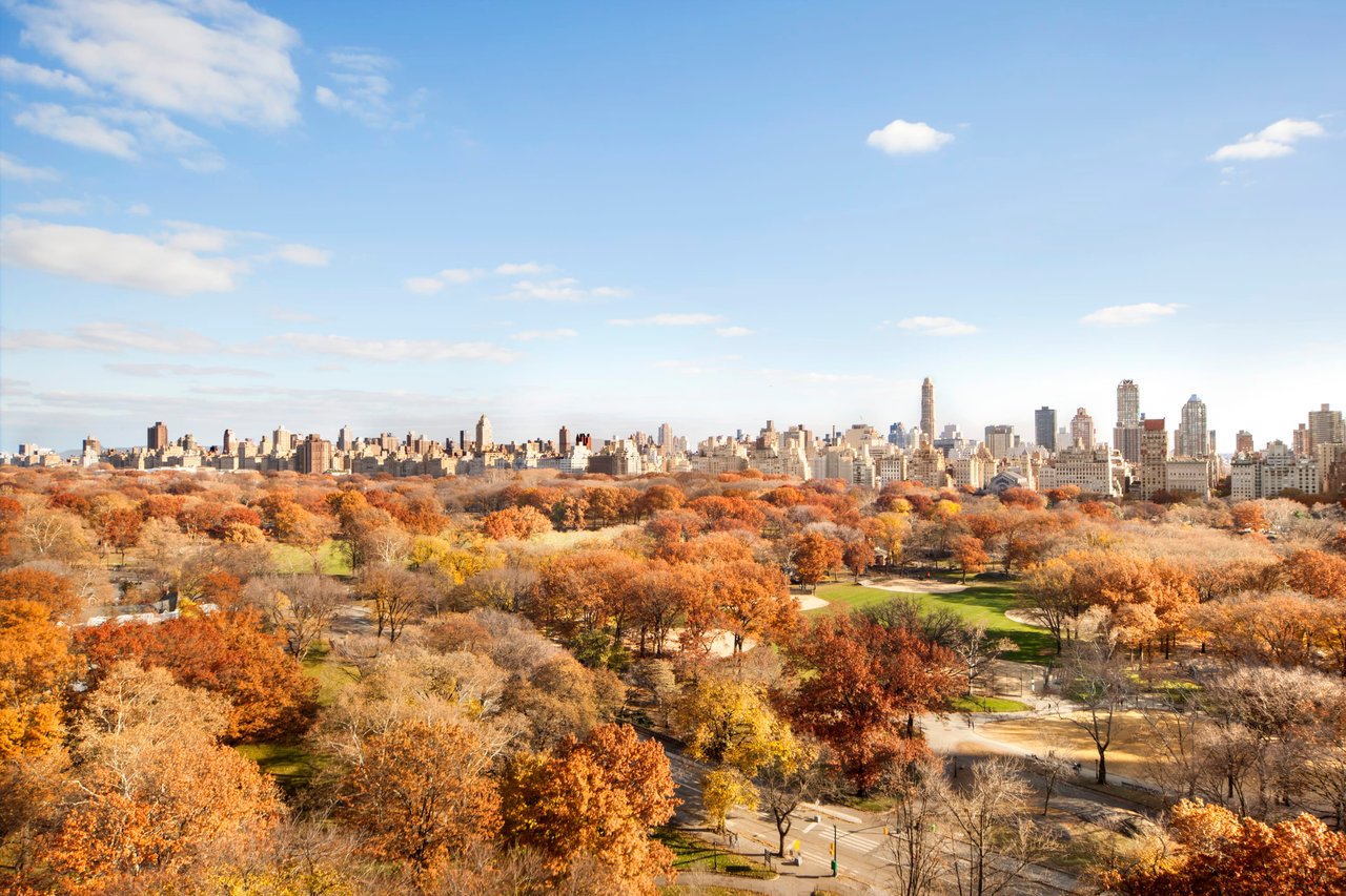 25 Central Park W, #18Q