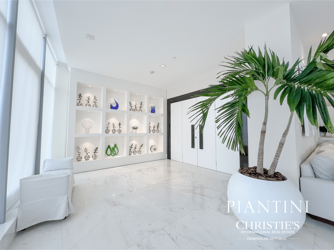 O’Keeffe Luxury Condo