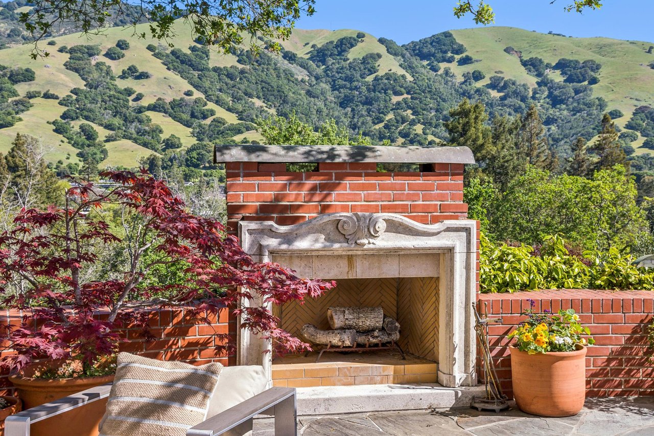 10 Maoli Drive, San Rafael