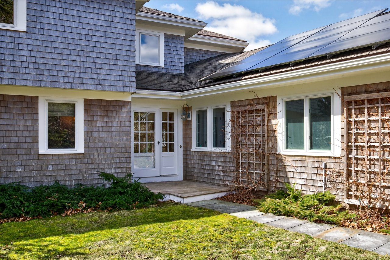 Beachfront Offering in West Hyannisport