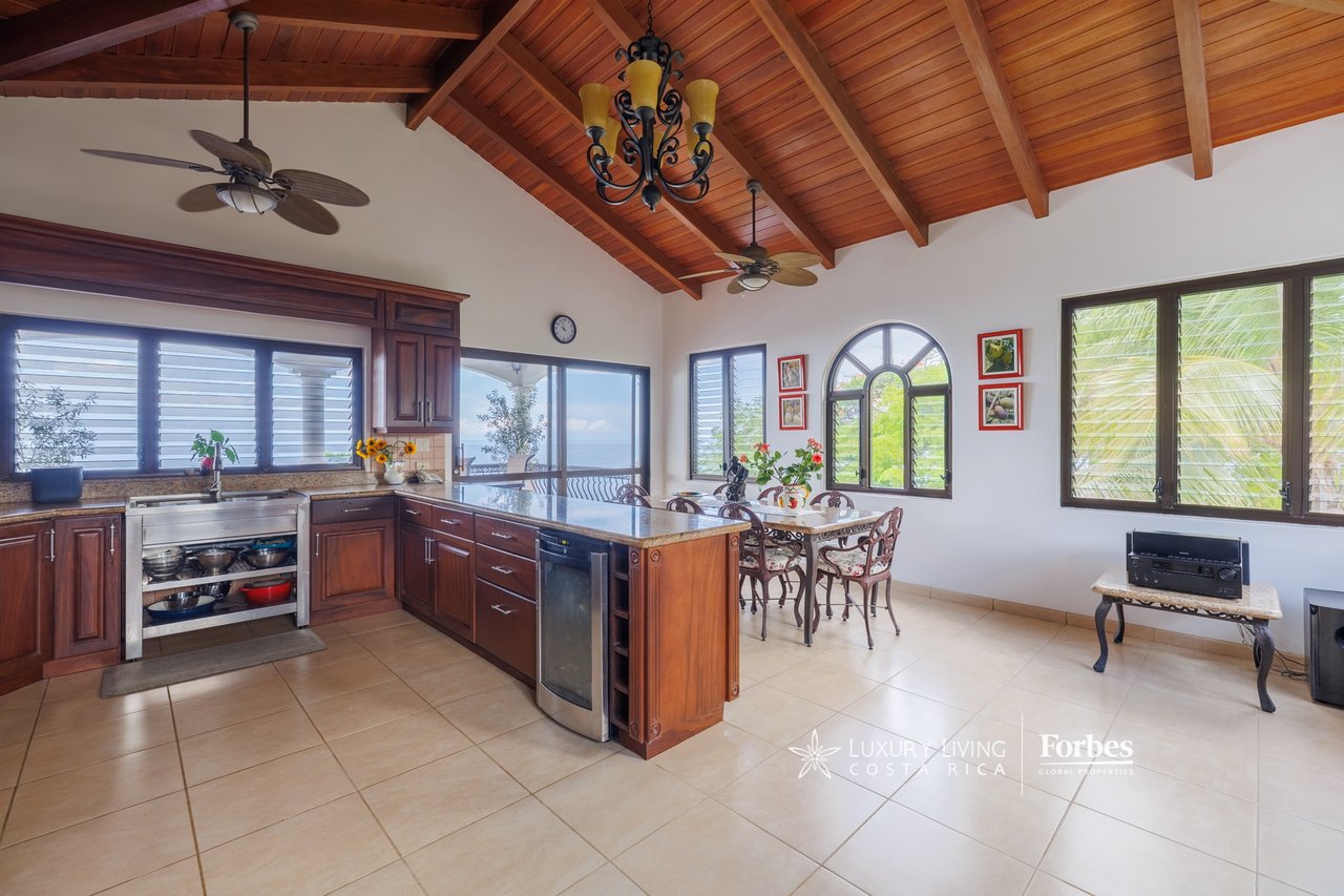 20361 - Villa Romántica | Mediterranean Mansion on 5.9 Hectares with Ocean Views