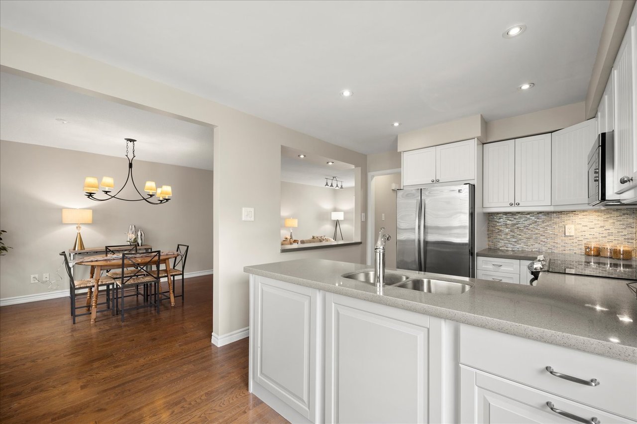 438 Claremont Cres