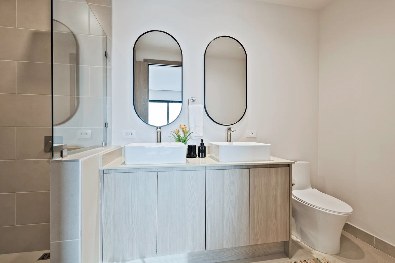 Luxury Ocean View Condo