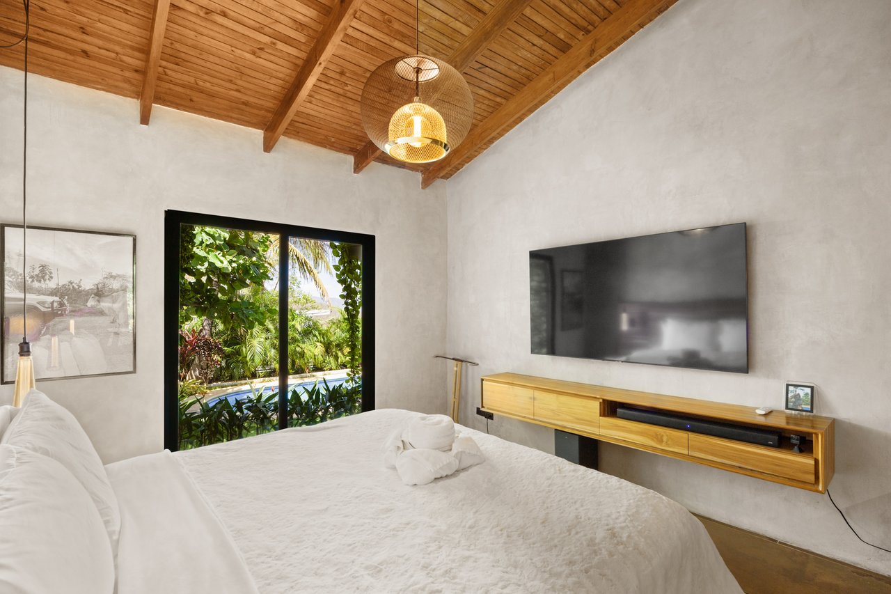 Villa Stipanov | Modern Tropical Luxury Just 5 Minutes from Tamarindo