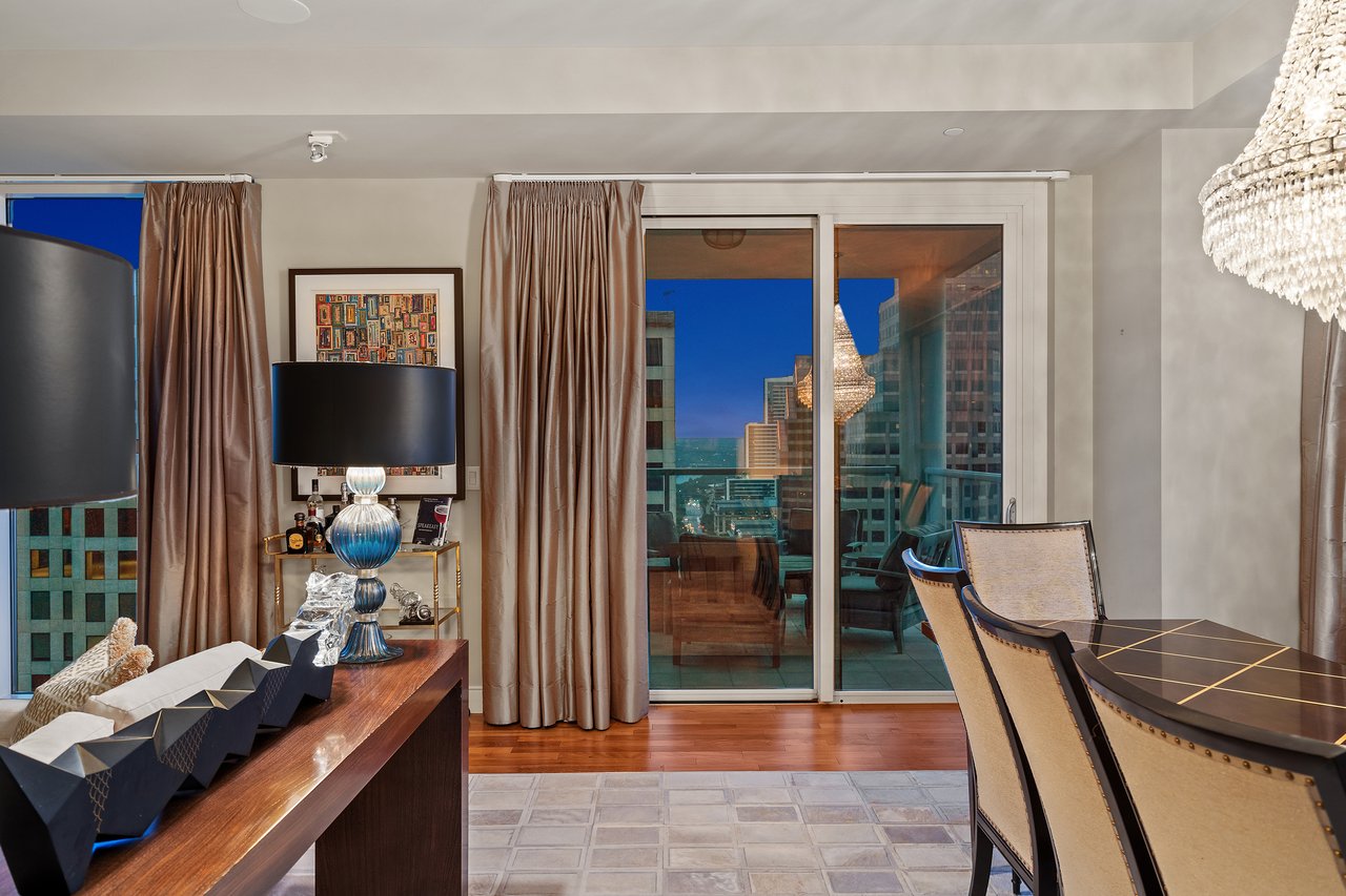 98 San Jacinto, #2002