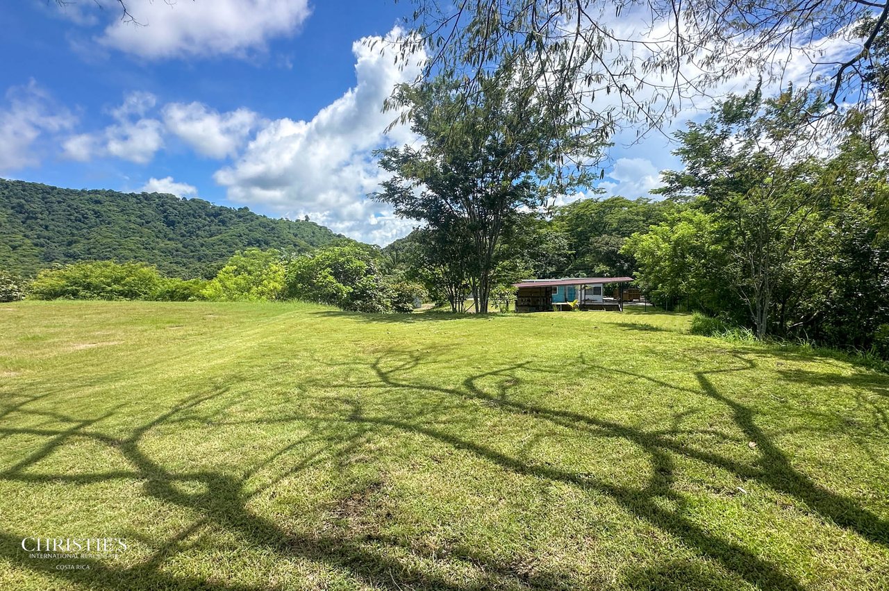 Residential Development Opportunity in Tun Tun Gated Community