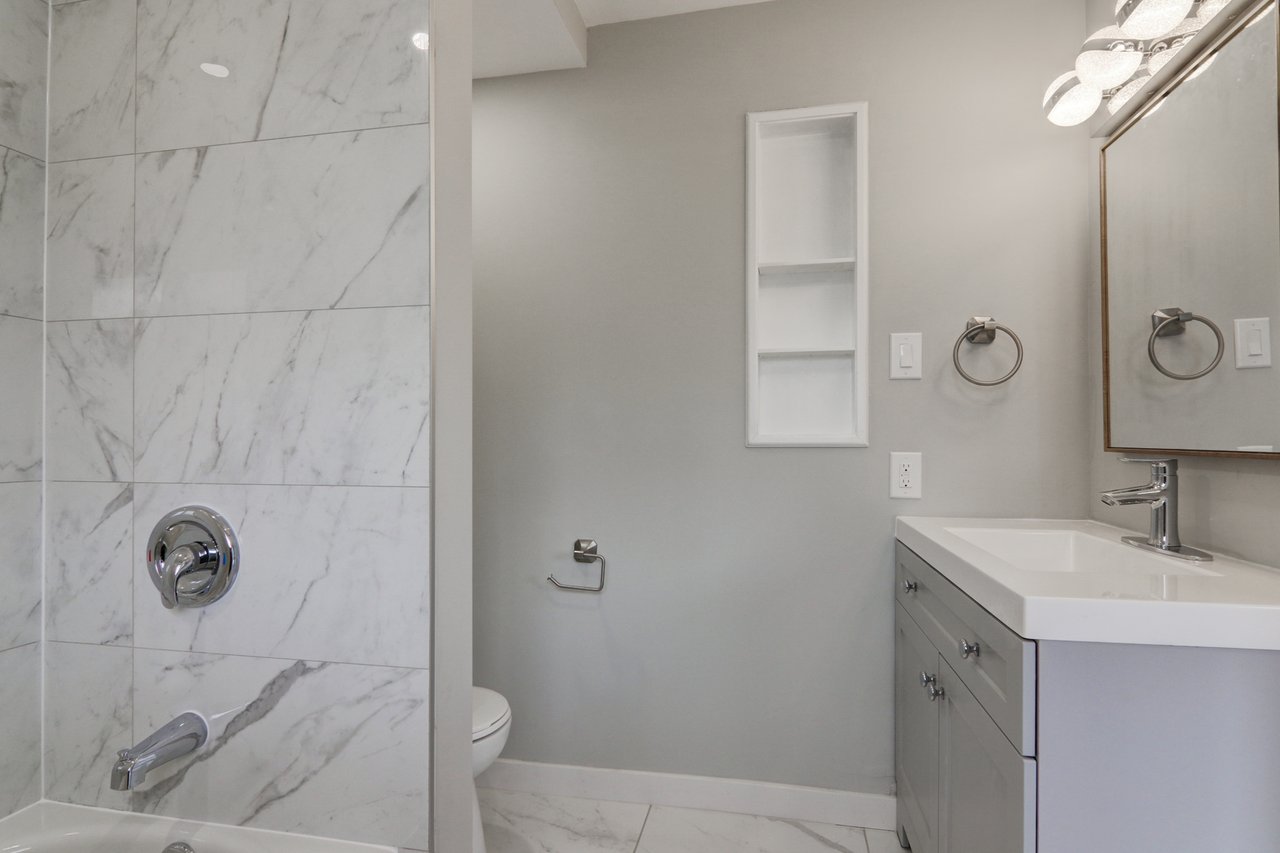 1191 Newton Road, Oakville