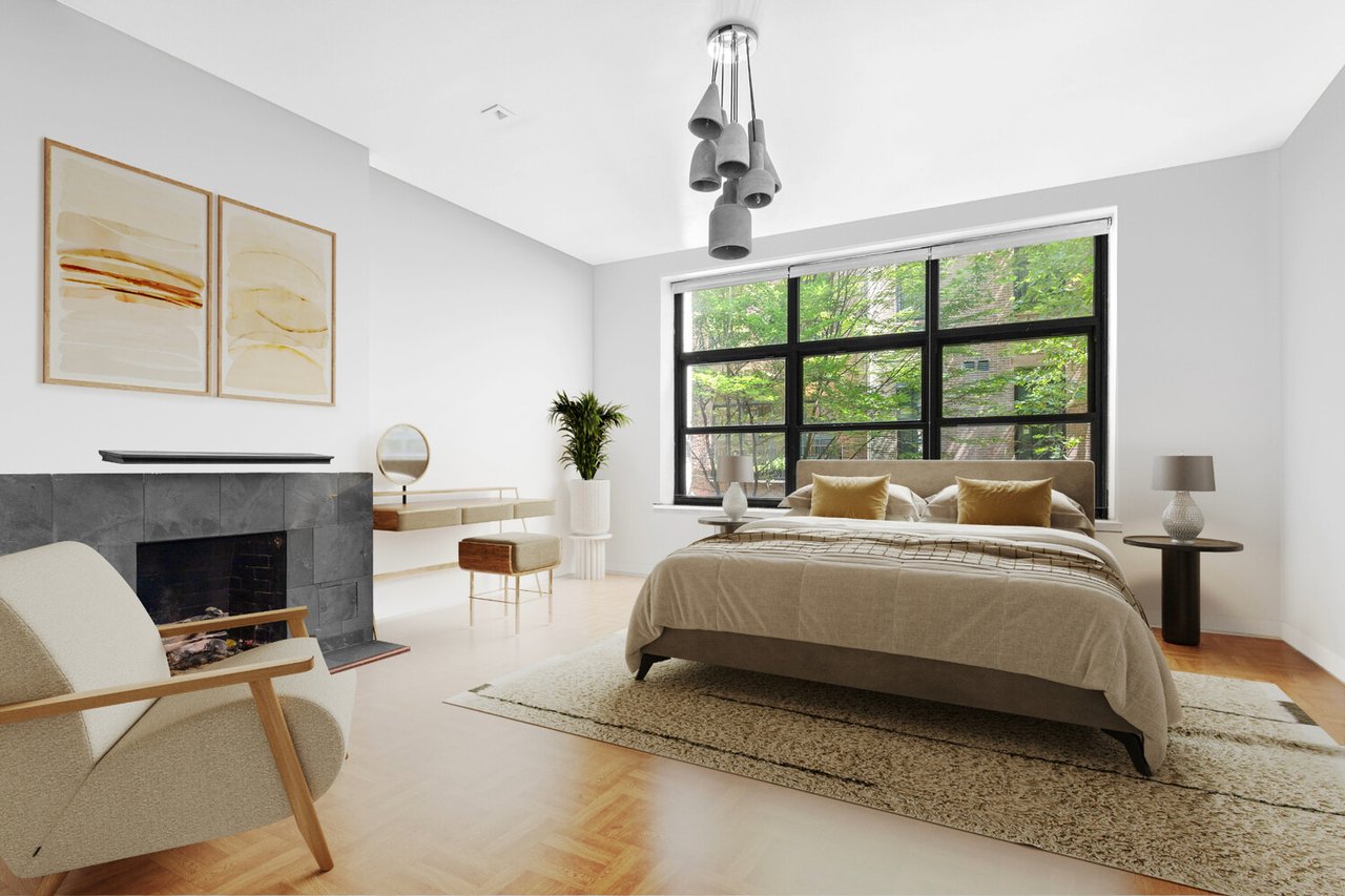 33 W 9TH Street