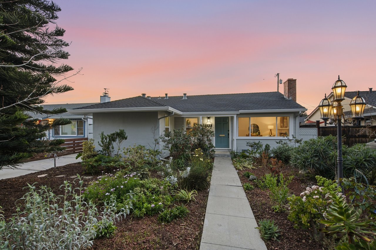 946 Los Padres Boulevard