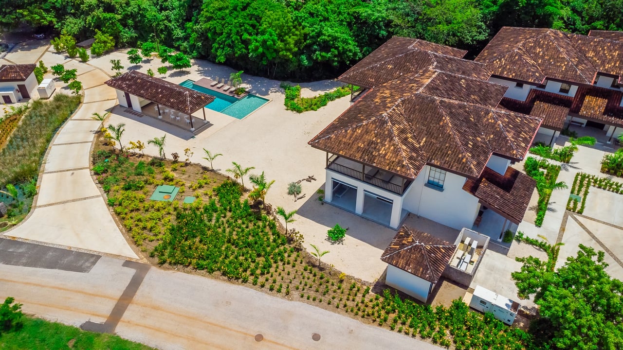 Lago de Palma 58 | Walk-to-Beach Luxury Home in Exclusive Hacienda Pinilla Community