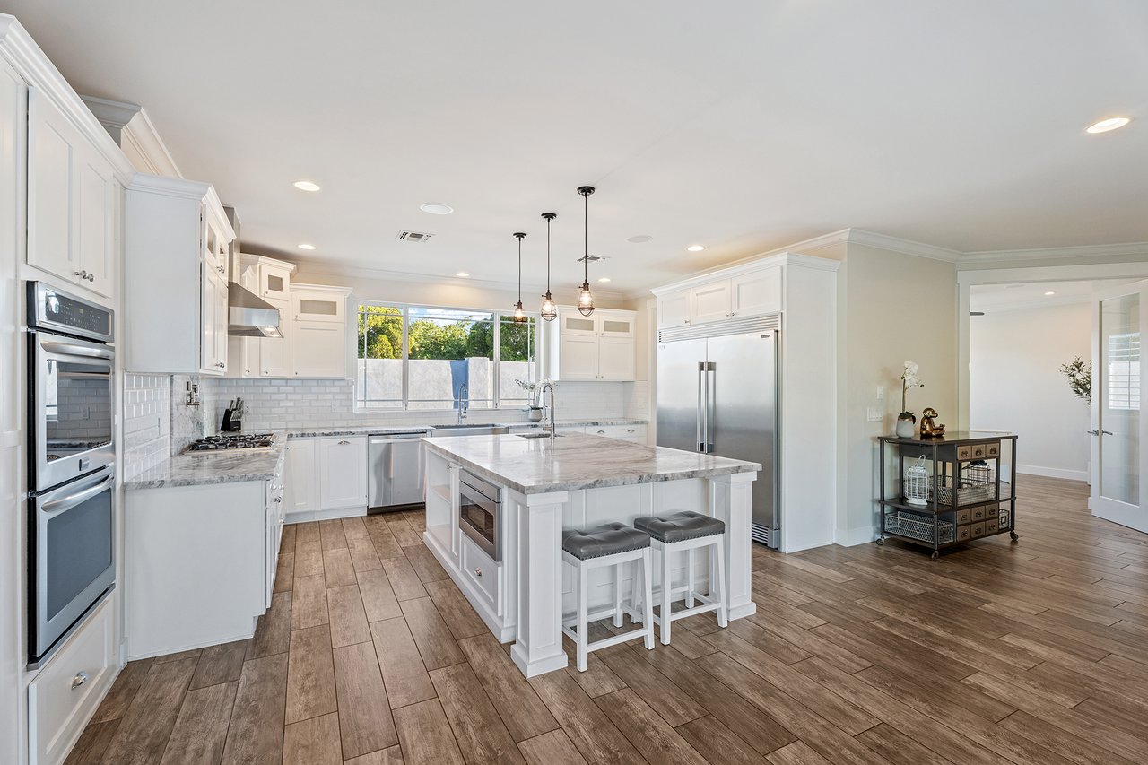 3401 N 34TH Place
