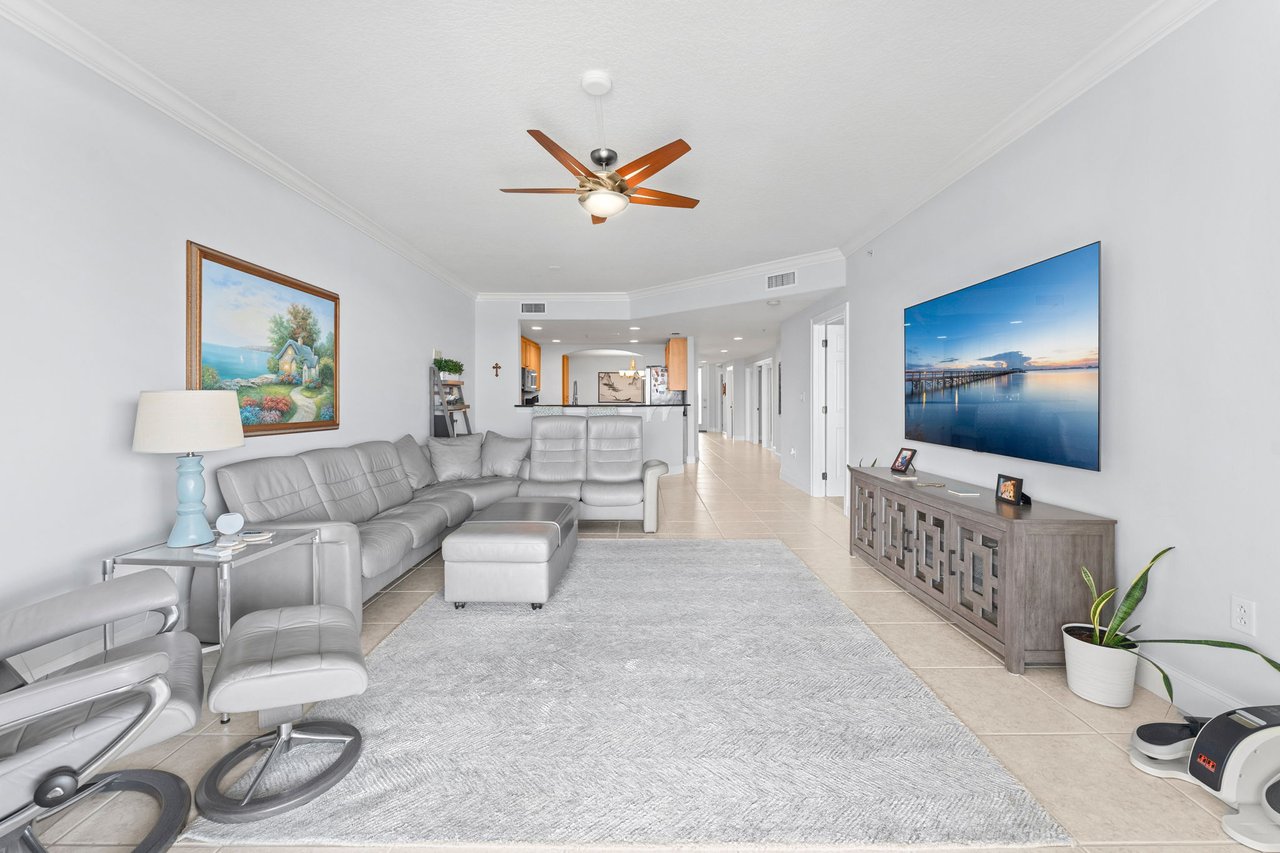225 N Atlantic Avenue, 303
