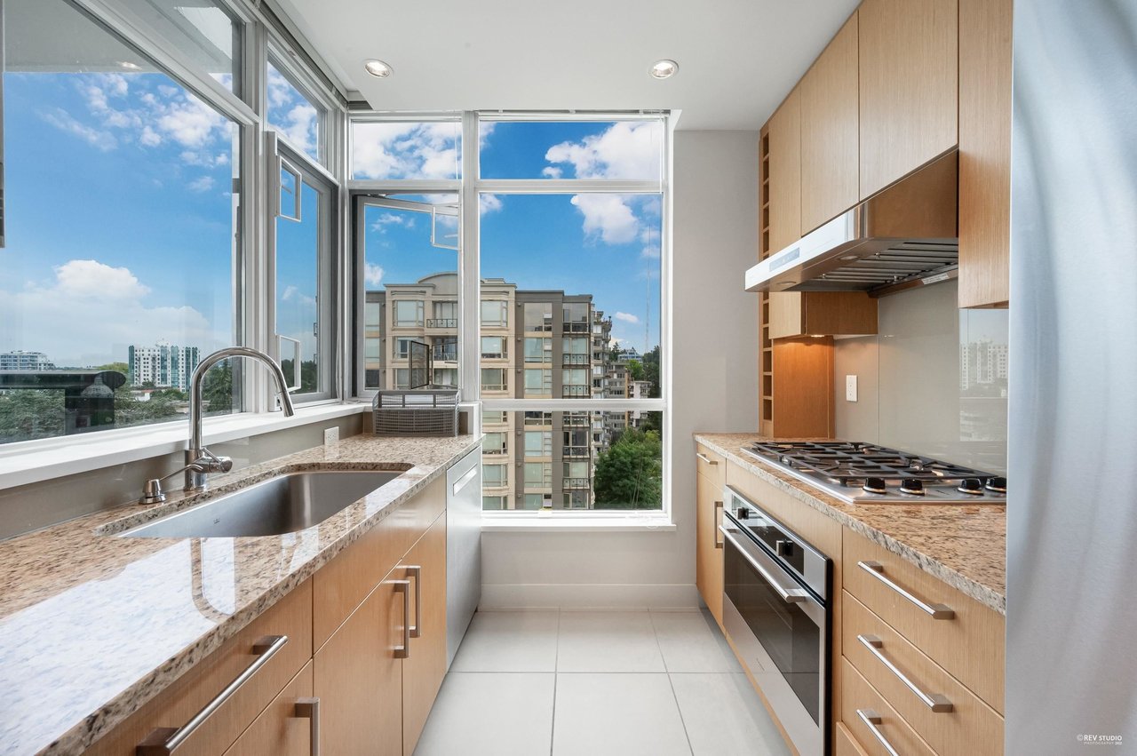 1333 W 11th Ave, #1107
