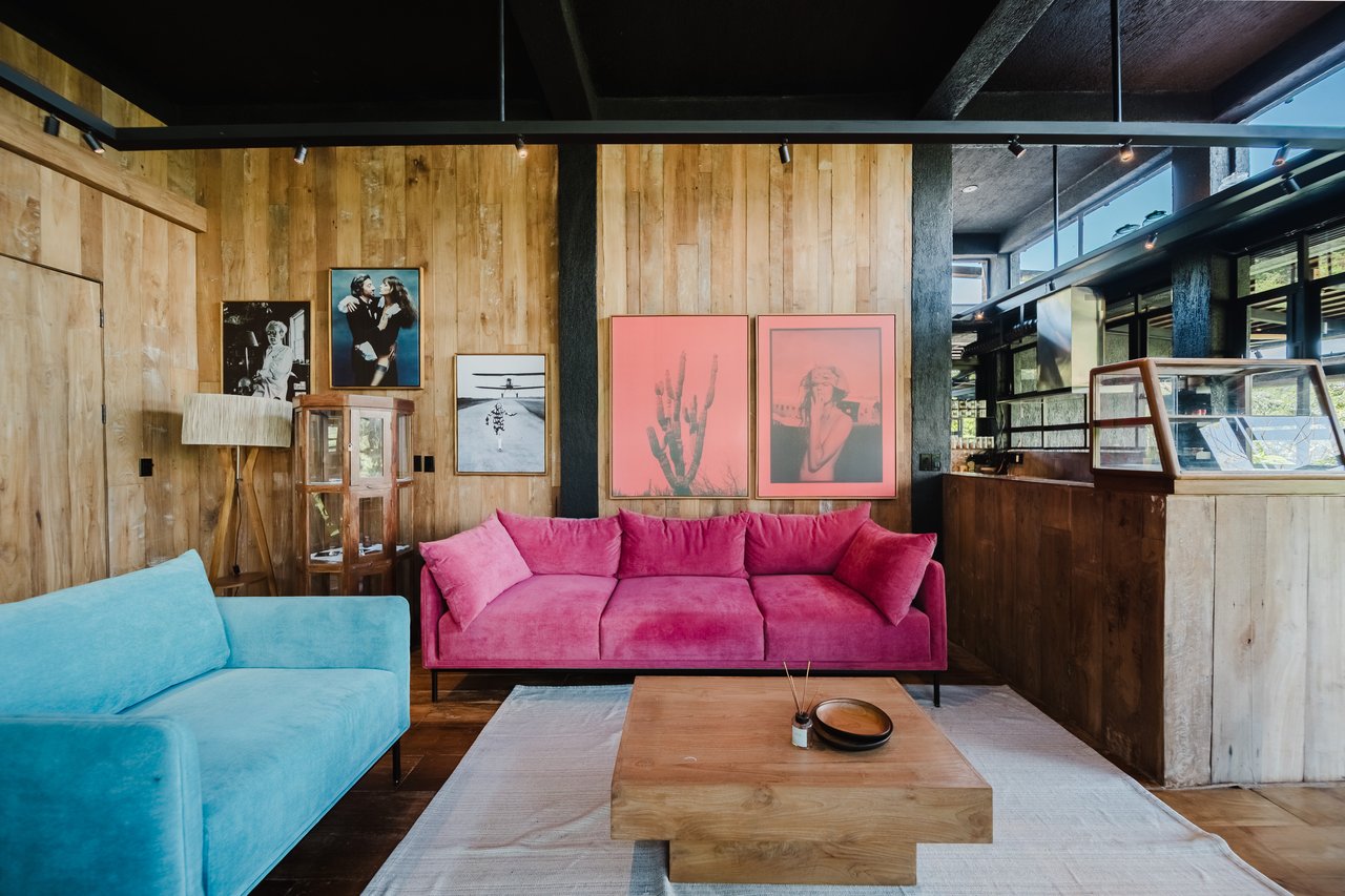 Casa Java – Newly Built Luxury Jungle Estate Near Playa La Vaca