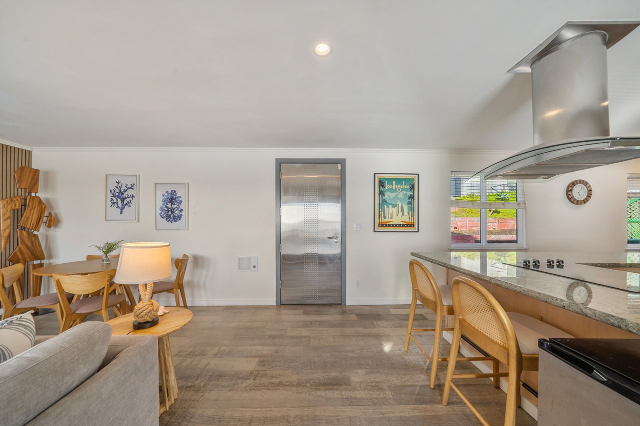 Pacific Retreat 🌊