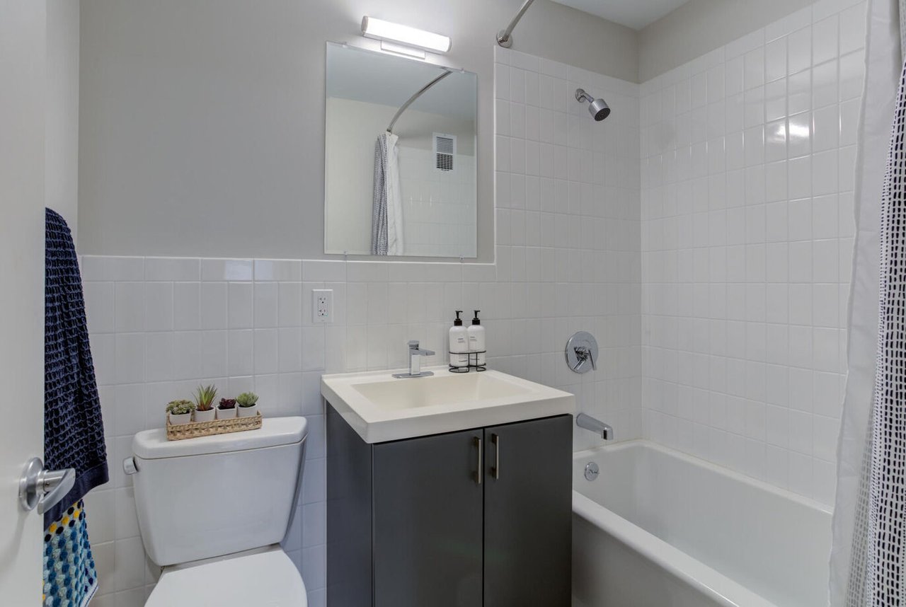 75 Saint Alphonsus St., #1110