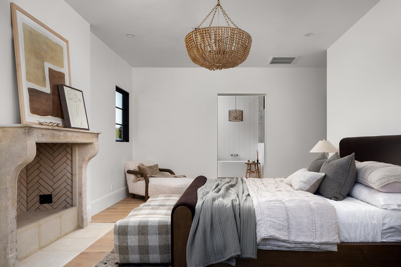 6312 E CALLE DEL PAISANO