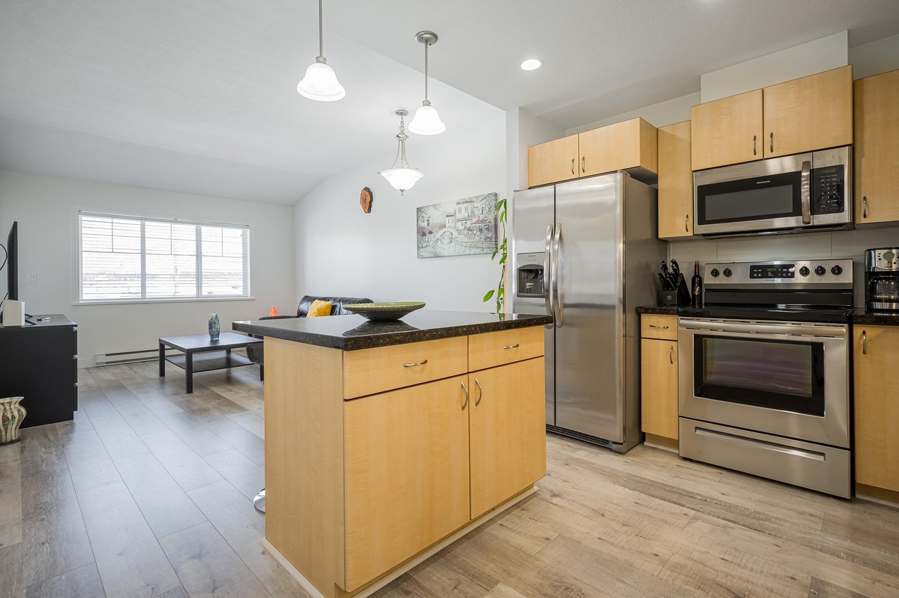 304-19774 56 Ave