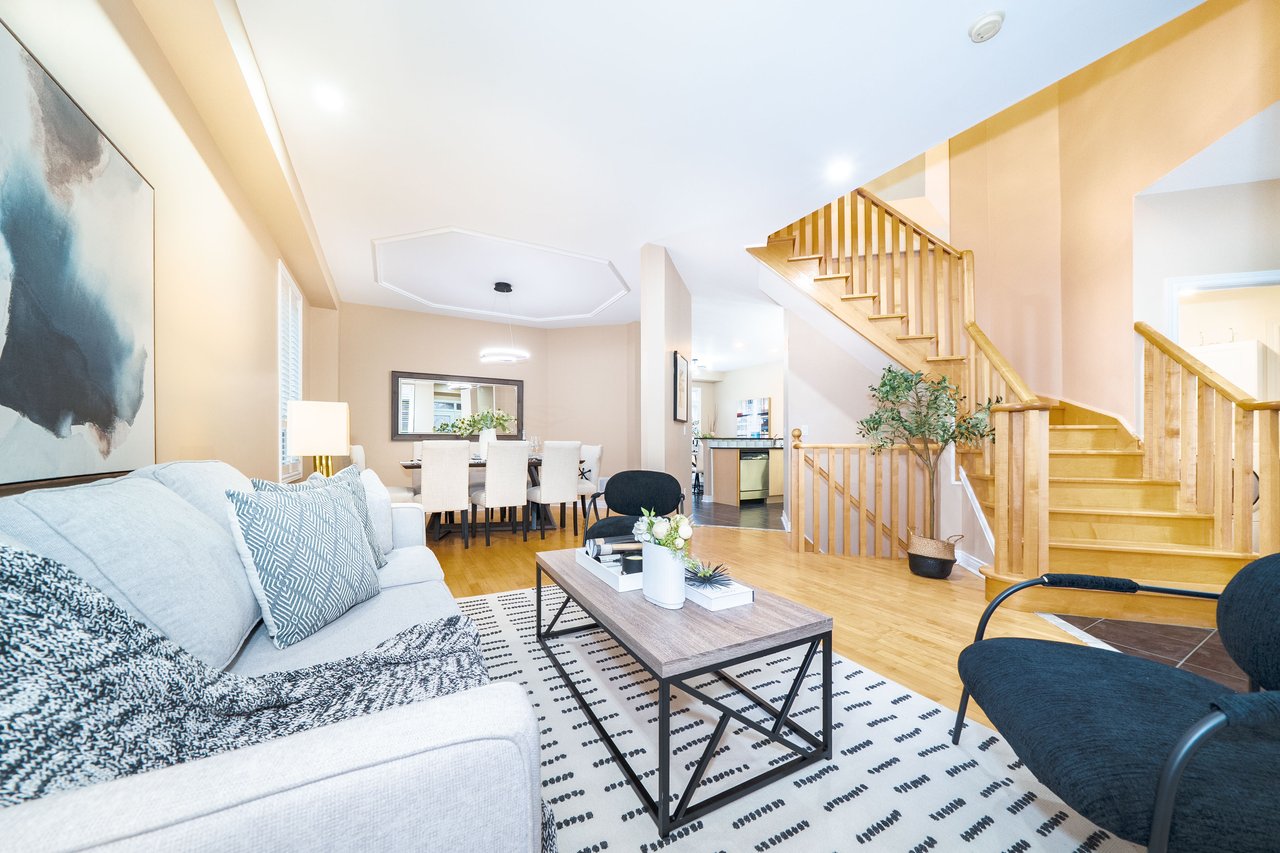 148 Devonsleigh Boulevard