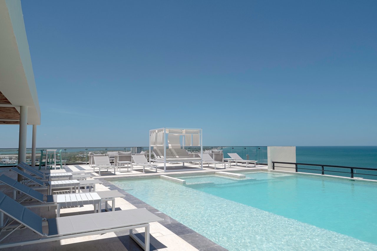 Yucalpetén Resort Marina 