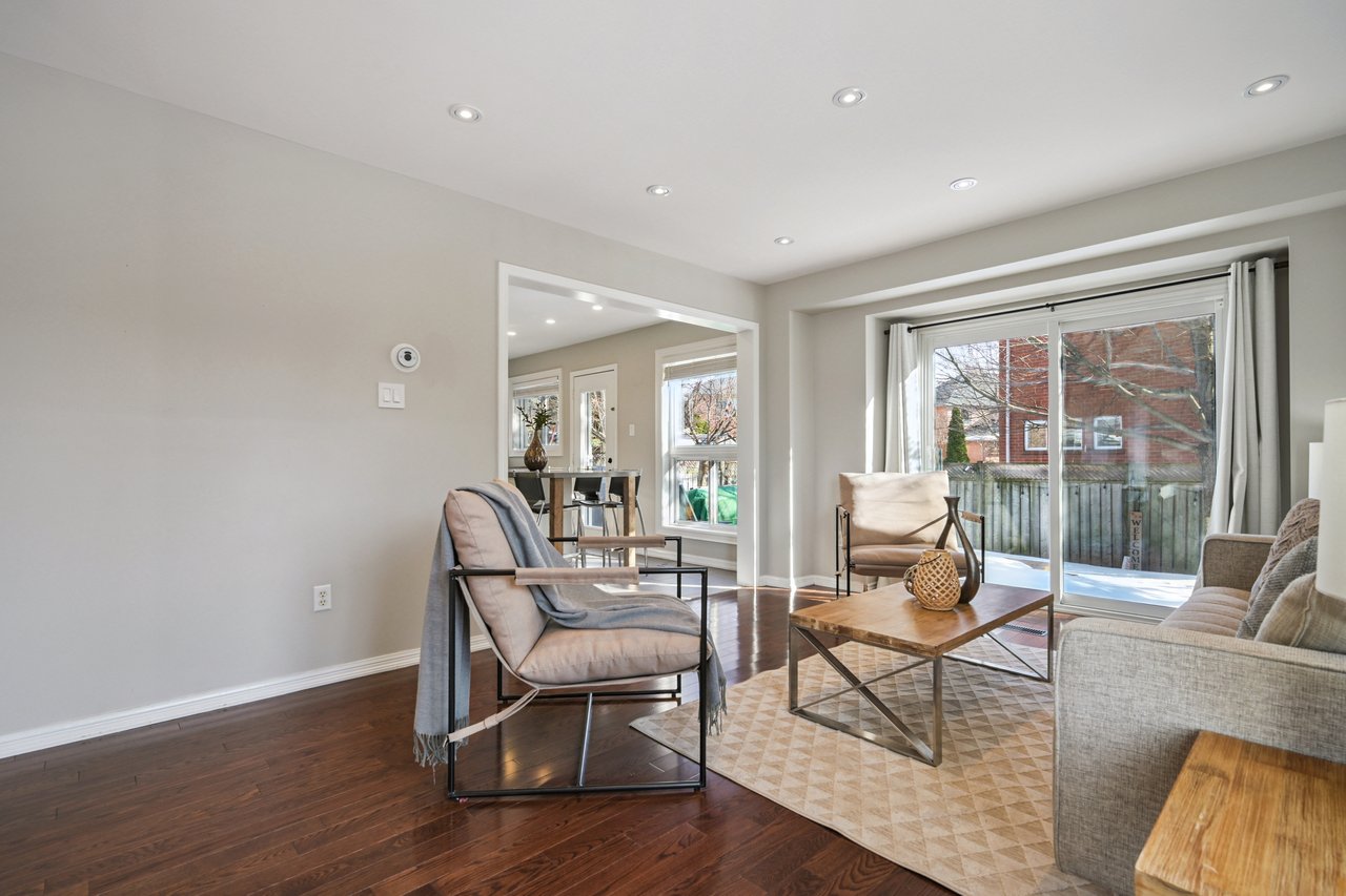 Sun-Filled Sophistication on a Rare Pie-Shaped Lot in West Oak Trails