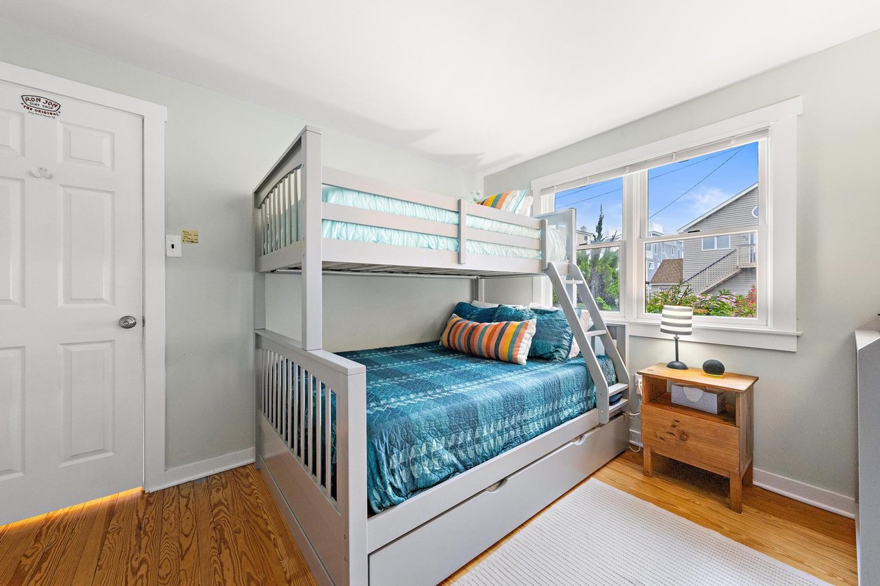 19 E 86th Street, Brighton Beach