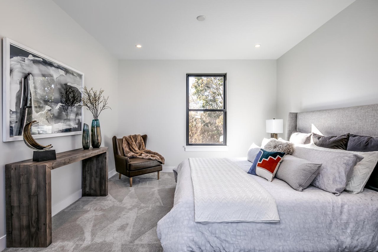 3339 Bryant Street Potter Highlands