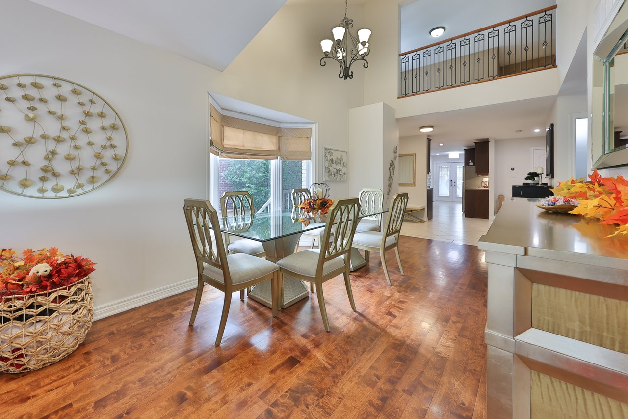 2304 Sovereign Street, Oakville