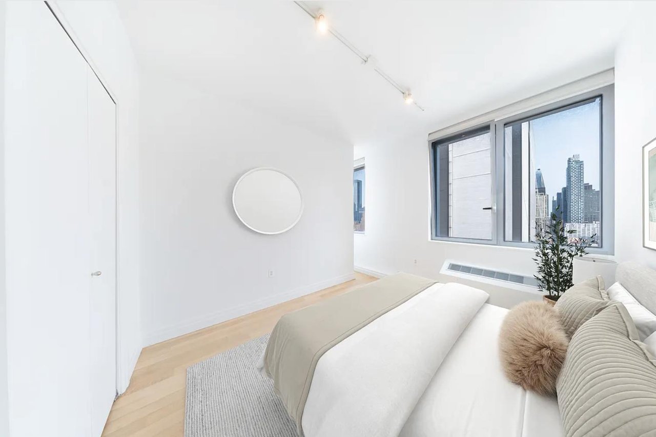 554 West 54th Street, Apt 27-A