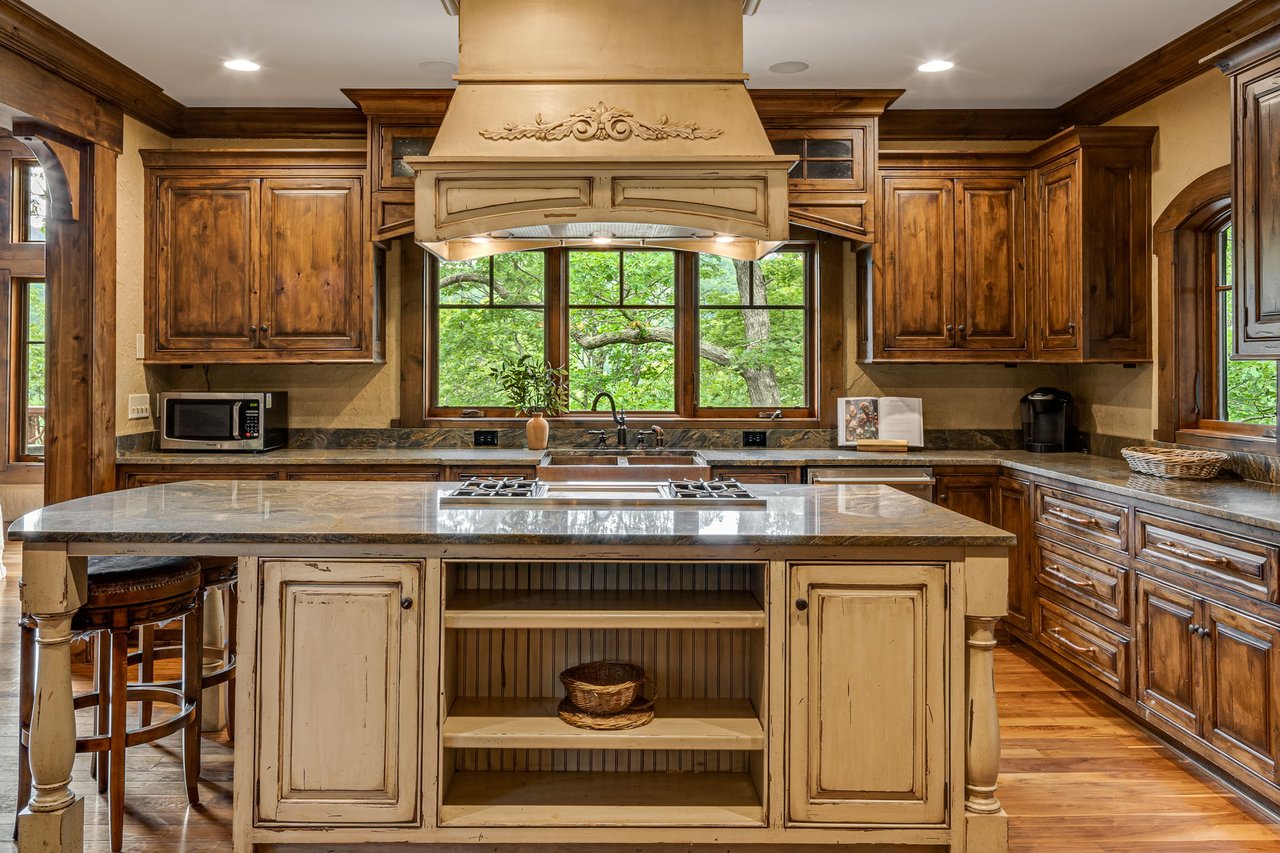 159 Adirondack Drive