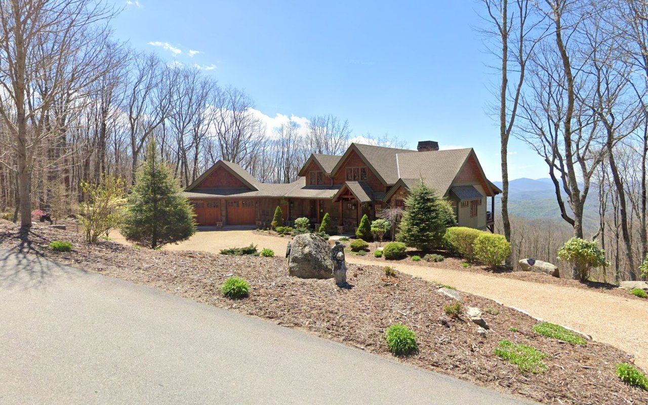 4071 Eagles Nest Trl