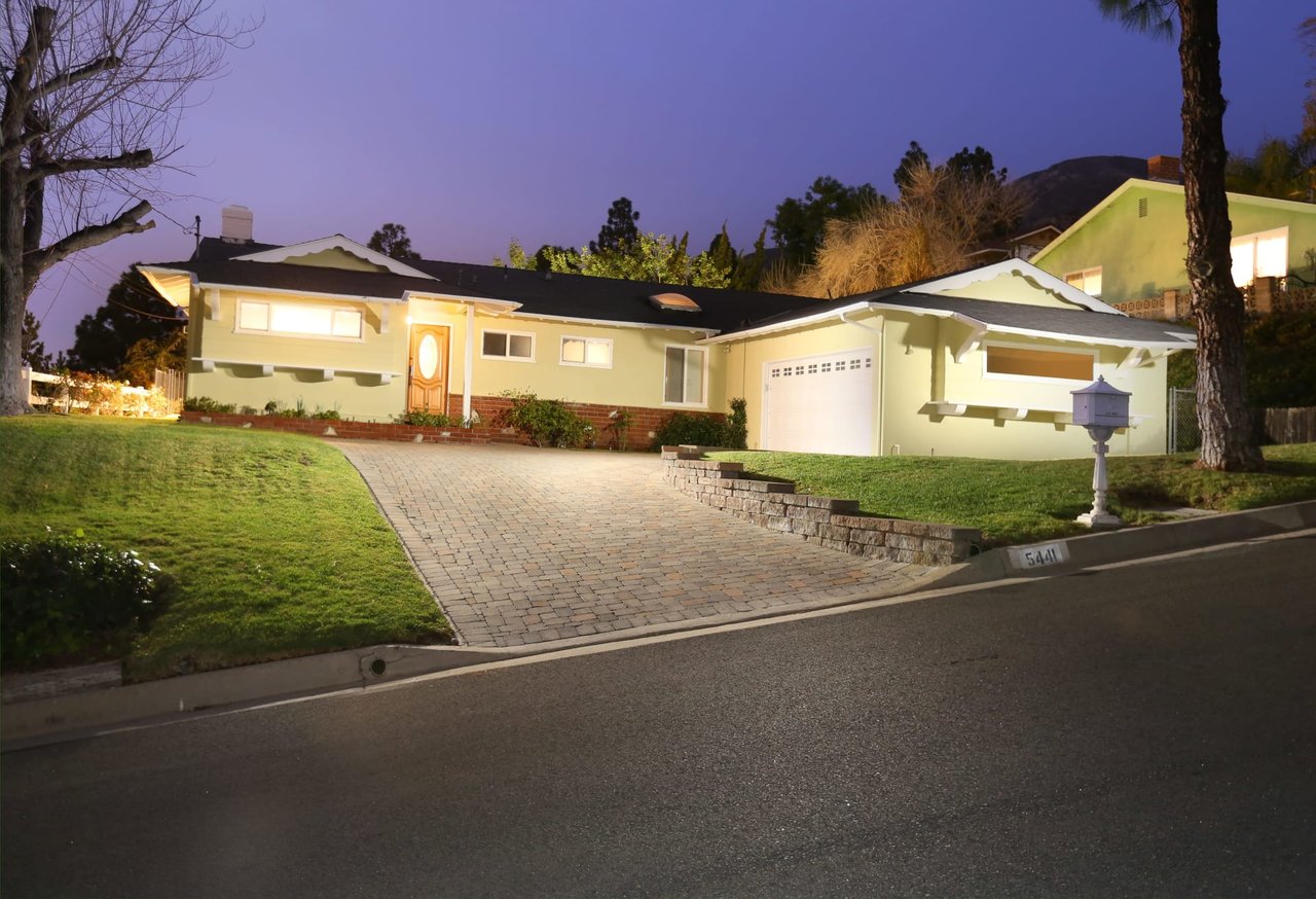  Sold by Edwin Ordubegian | 5441 Rock Castle Dr, La Canada CA | View | Pool | Secluded