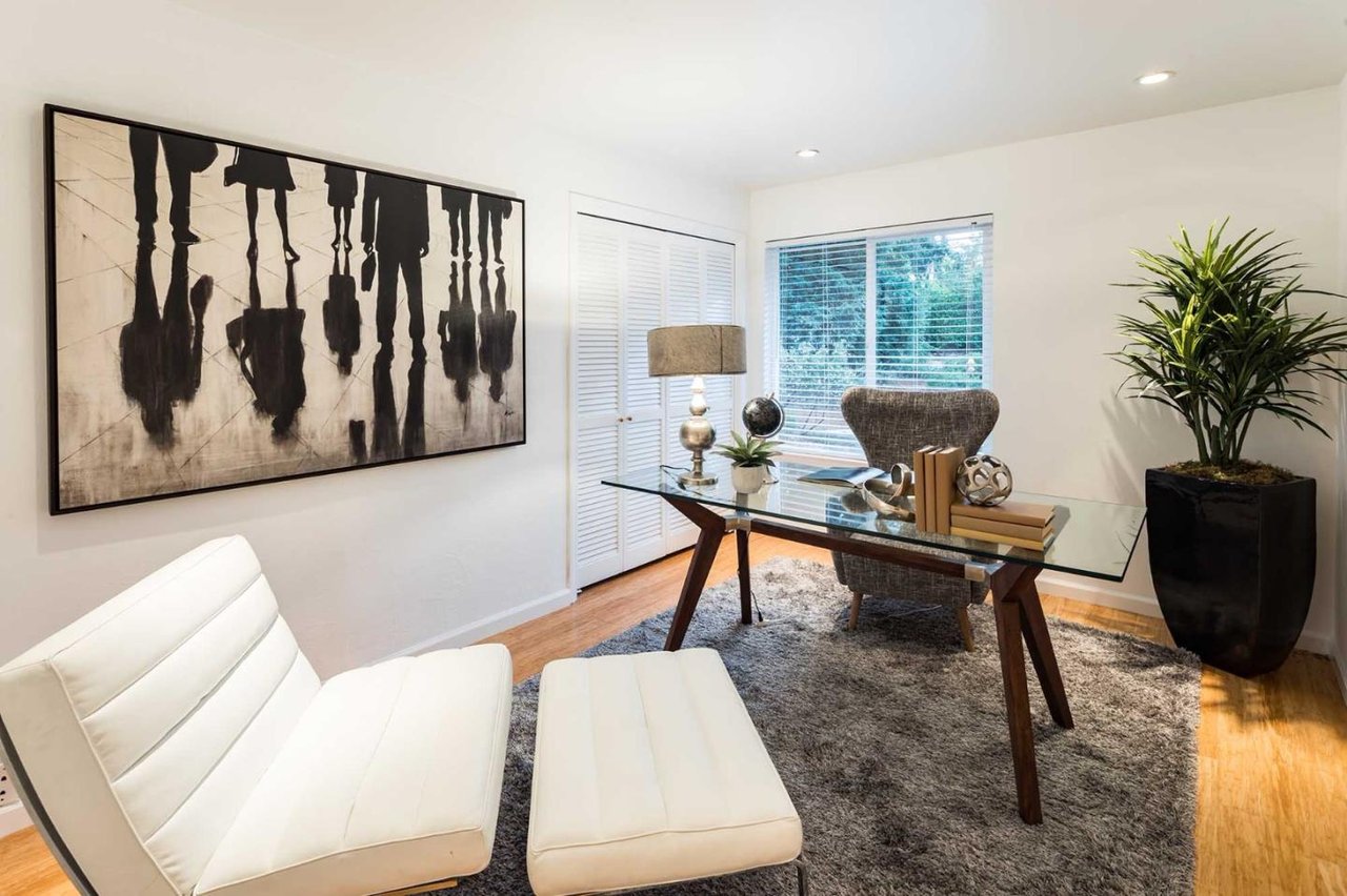822 Mesa Court