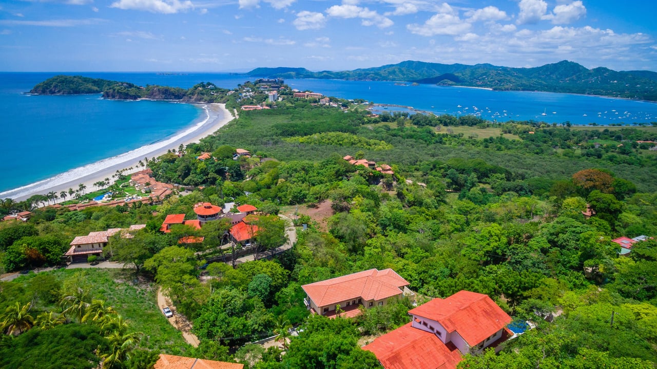 Infinity Pool Spanish Estate, Flamingo, Guanacaste