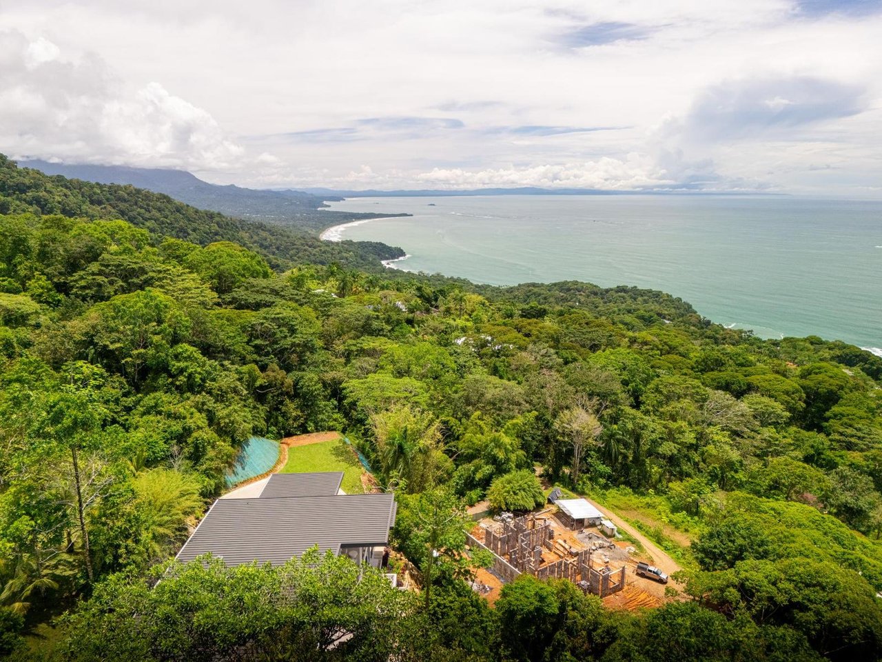 Contemporary Wellness Estate, Dominical, Puntarenas